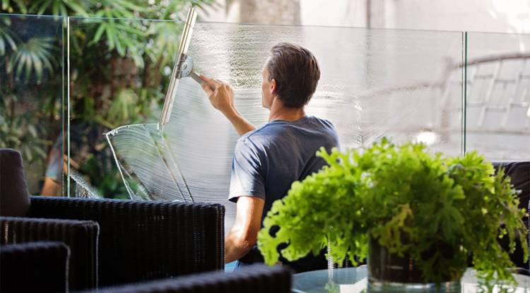 Workplace Productivity Increases With Clean Windows